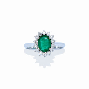 18ct white gold emerald and diamond Ring